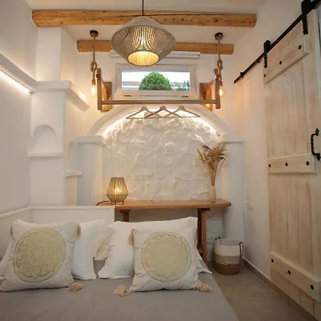 Boriadon Rustic Countryside Homes Naxos City